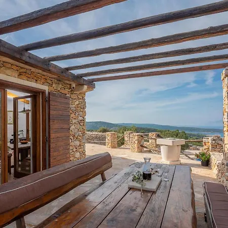 Villa Rustic Mario With A Pool *