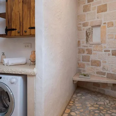 Rustic Mario With A Pool * Povlja (Brac)