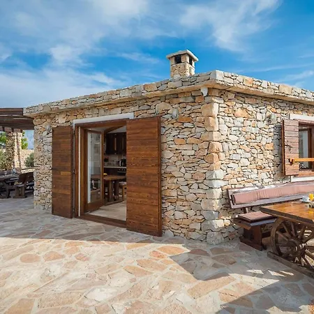 Rustic Mario With A Pool