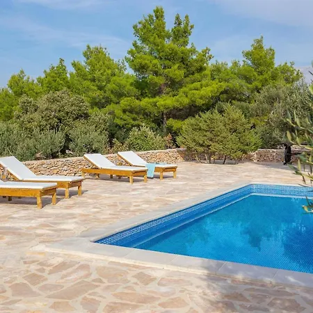 Villa Rustic Mario With A Pool Povlja (Brac)