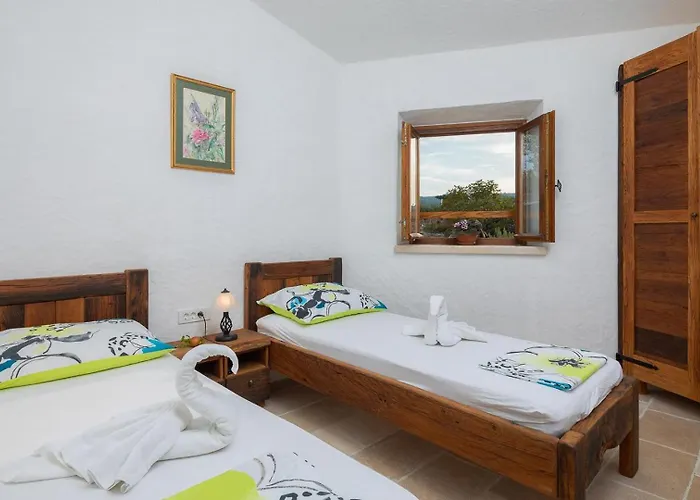 Villa Rustic Mario With A Pool *
