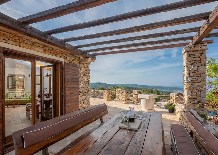 Villa Rustic Mario With A Pool *